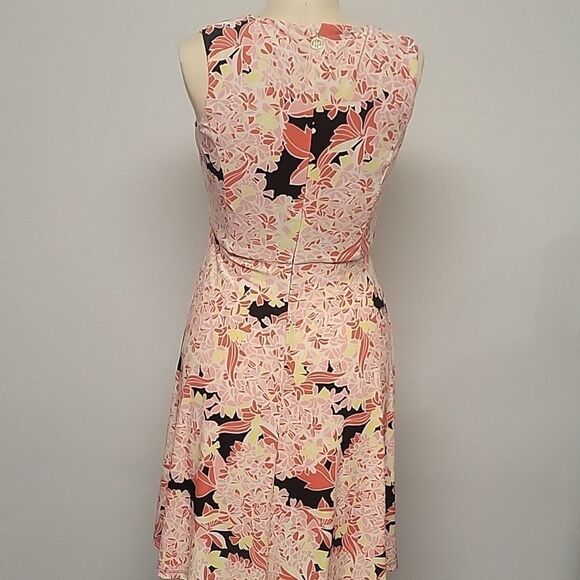 Tommy Hilfiger floral print sleeveless Flare dress, Size 6 - Picture 3 of 6
